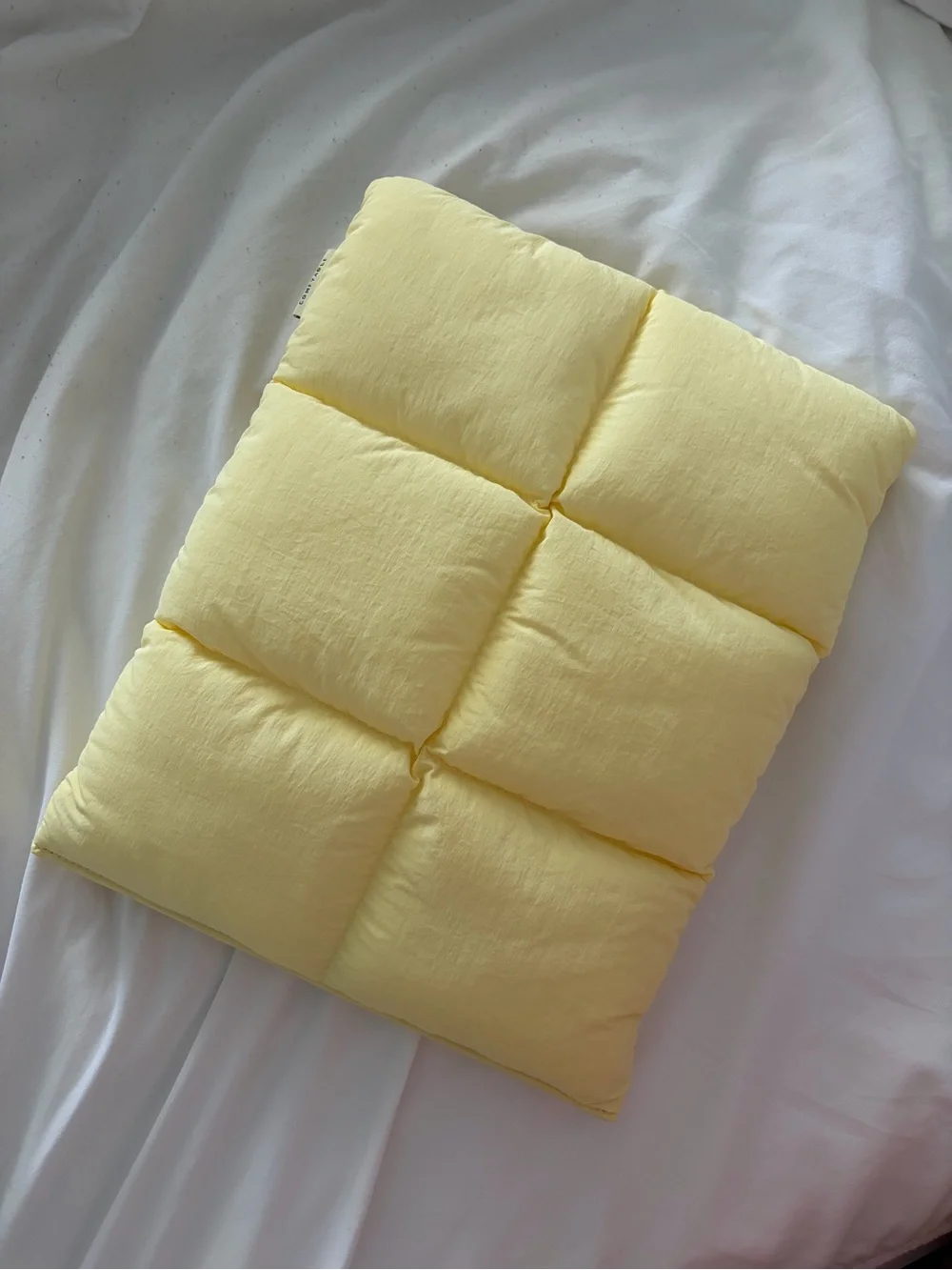Comfyable puffy tablet ipad sleeve